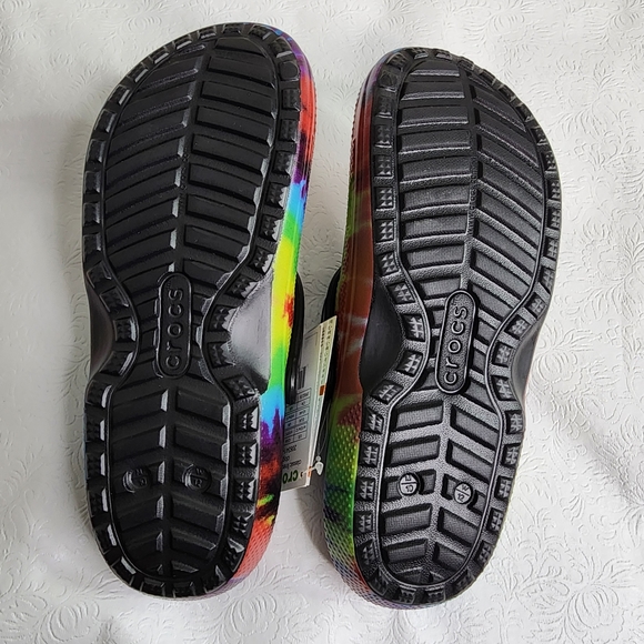 Crocs Classic Faux Fur Lined Multicolor Tie Dye Mens Size 10 Womens Size 12 NWT - Picture 8 of 10